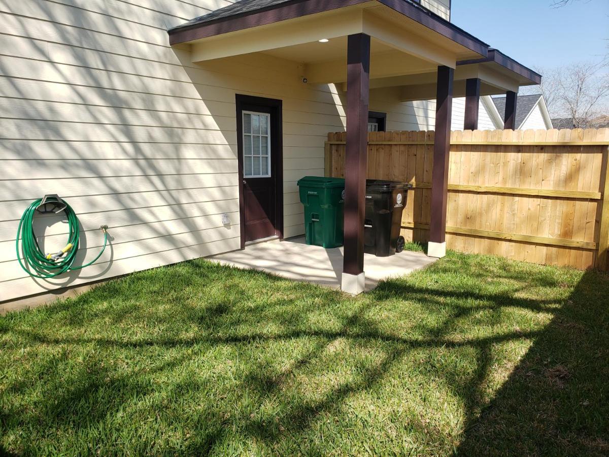 Home Away From Home Unit B Houston Exterior foto